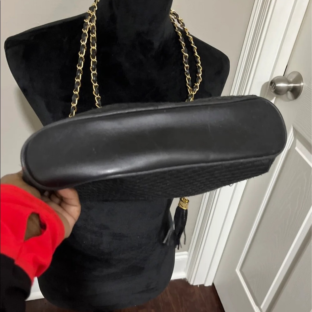 Handbag - Picture 3 of 7